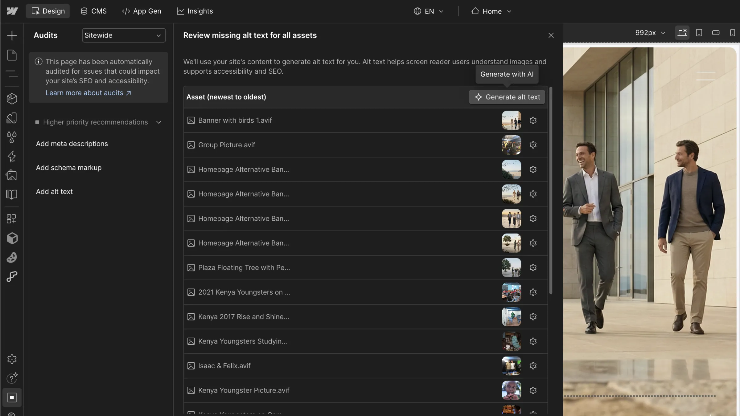 Interface Webflow affichant la génération automatique de textes alternatifs pour les images via l’IA.