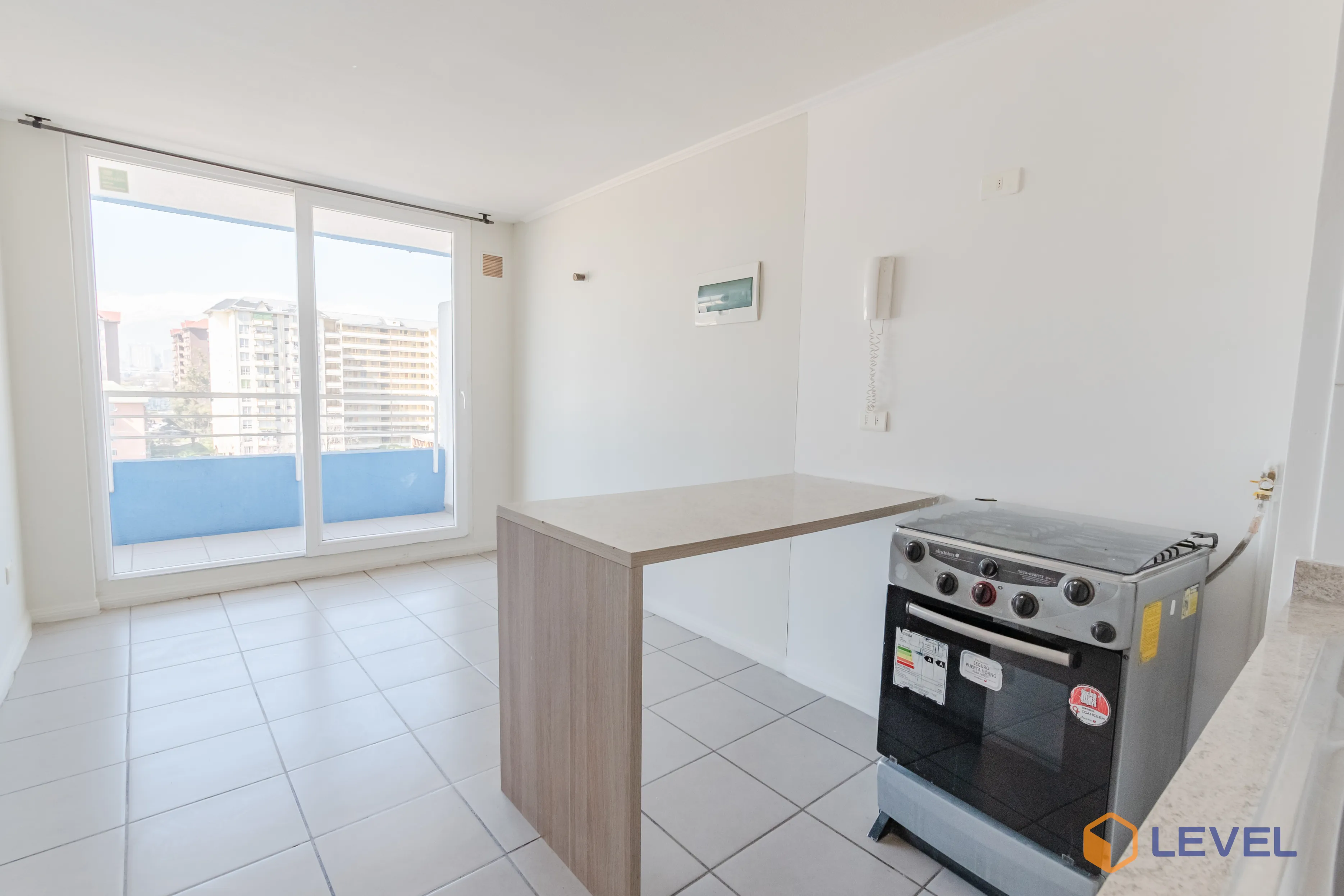 Departamento moderno en arriendo en Quinta normal, Santiago — 1 dormitorio, cocina equipada, cercano a metro y parques