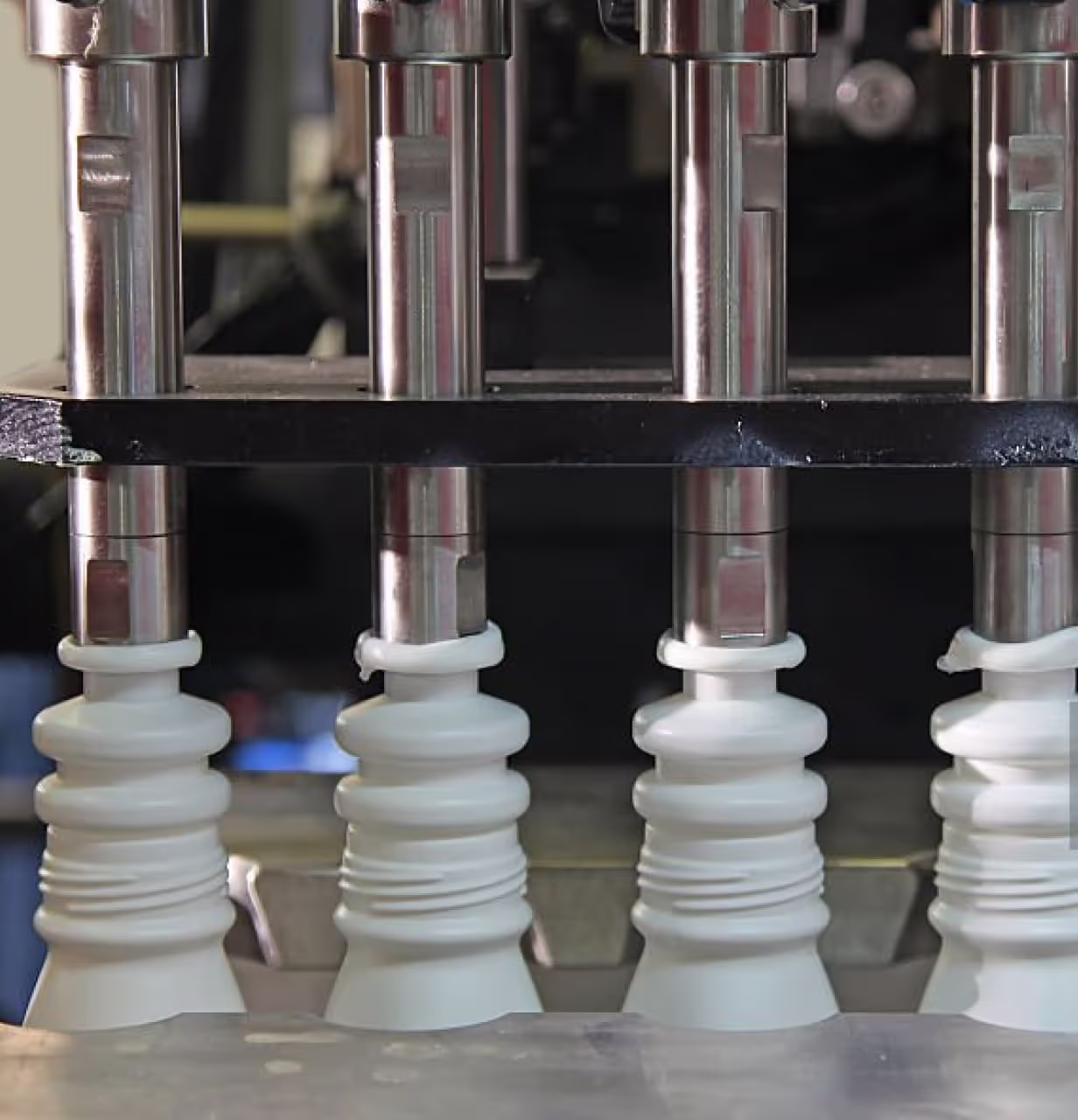 blow moulding machines making plastic bottles