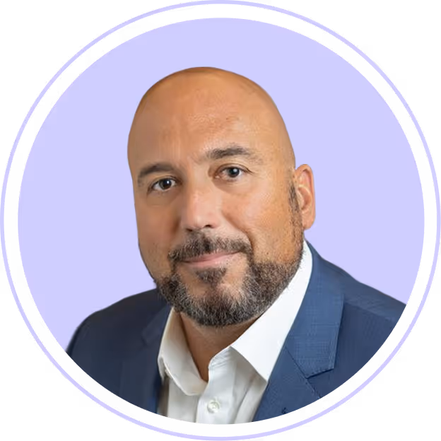 Headshot of Chris Hetner