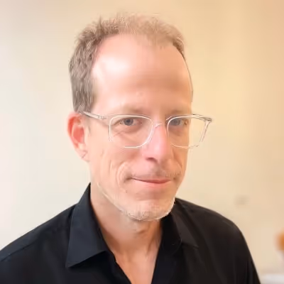 Headshot of Tal Eisner