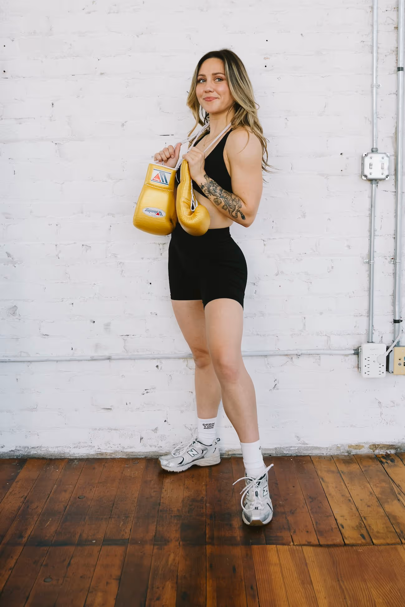 WeGLOW home workouts no equipment