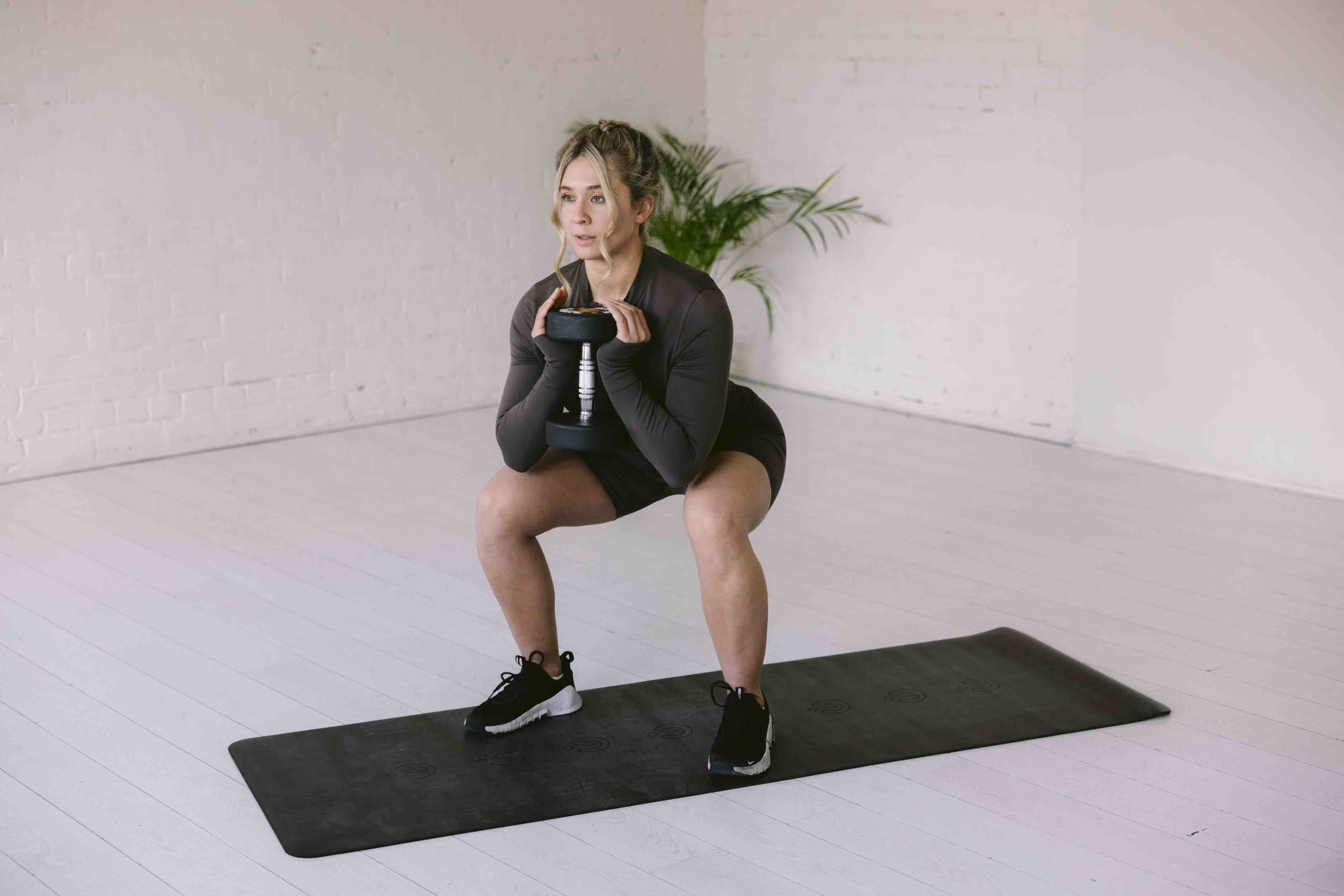 Anna Hage Pre & Post Natal WEGLOW Trainer