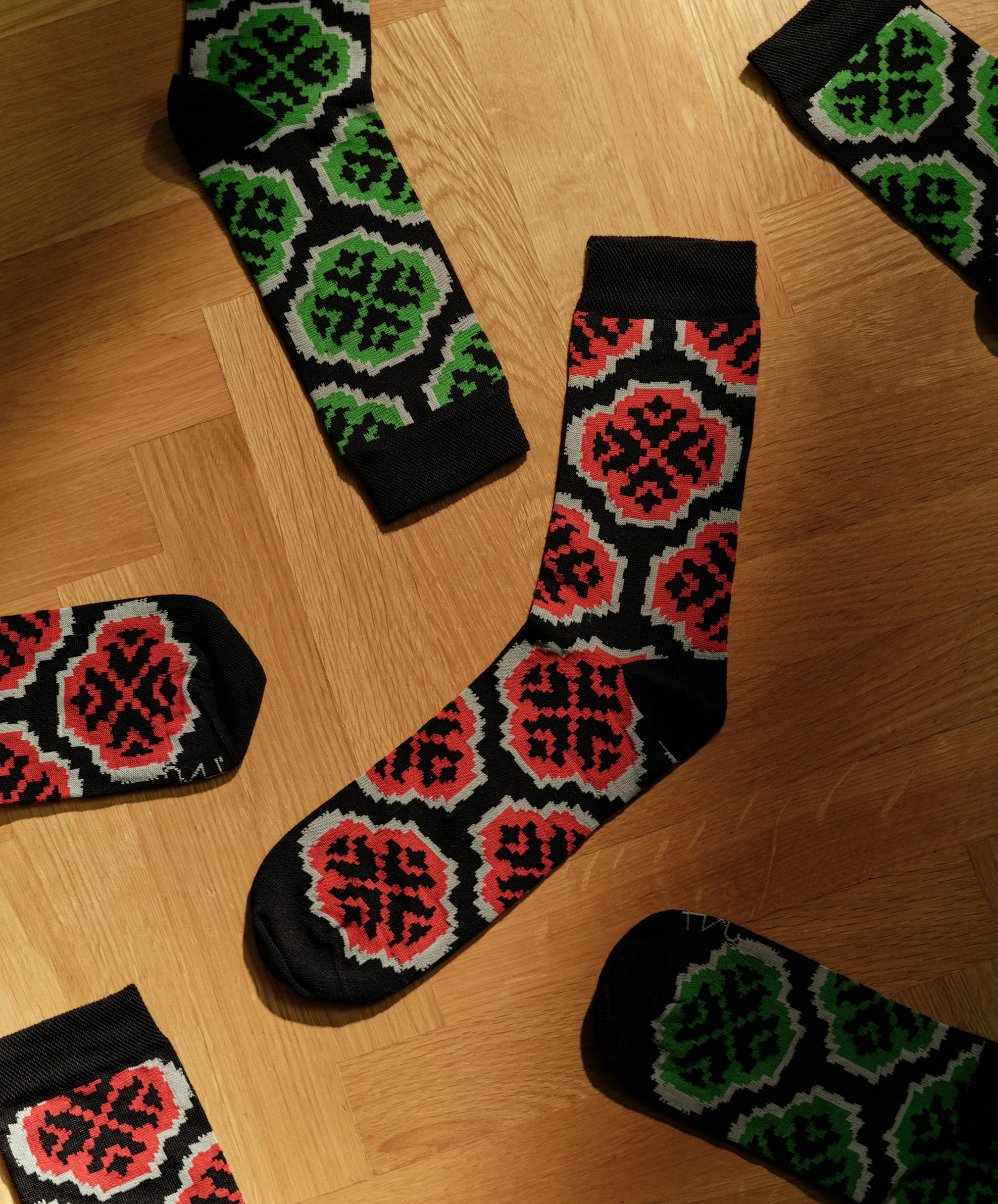slovETNO Socks with Triglav Flower