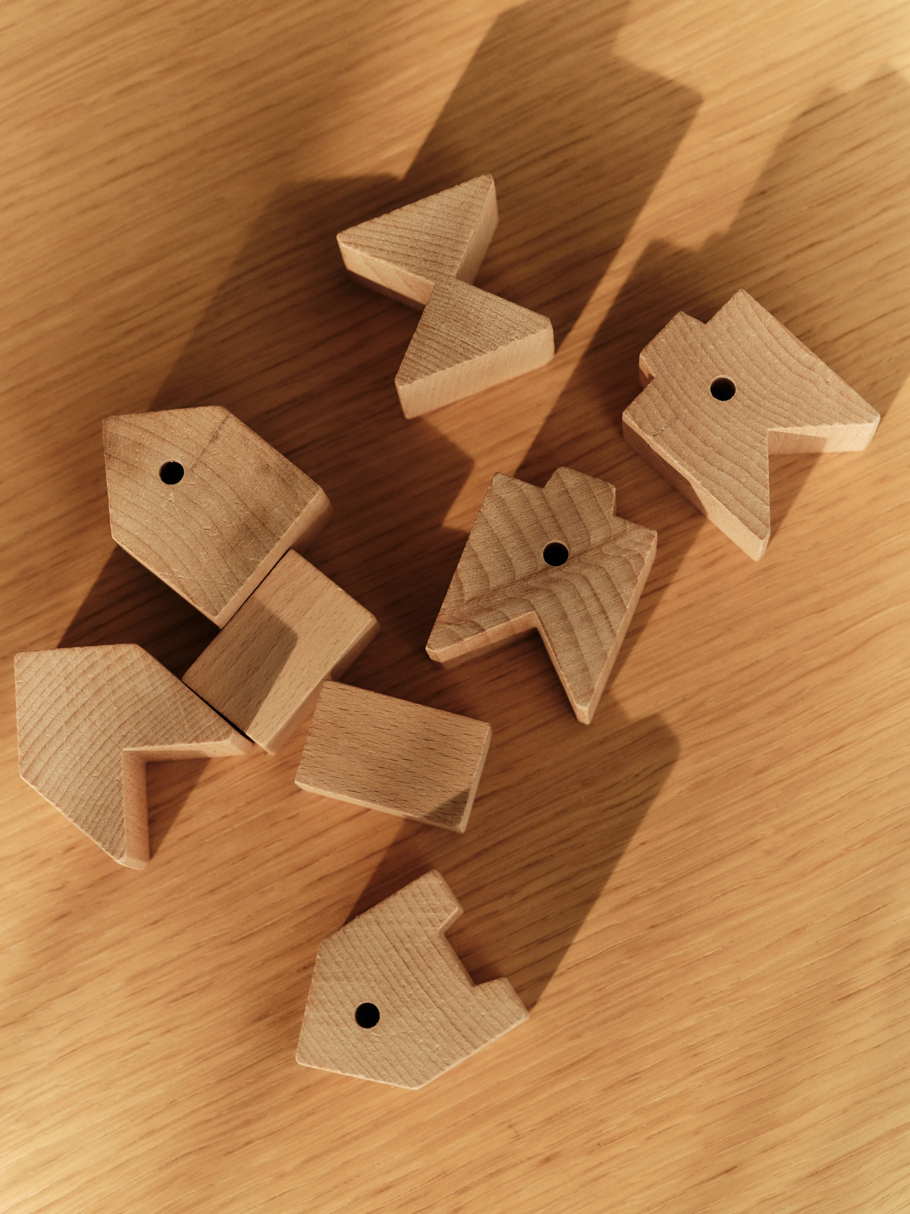 Acro-bloks