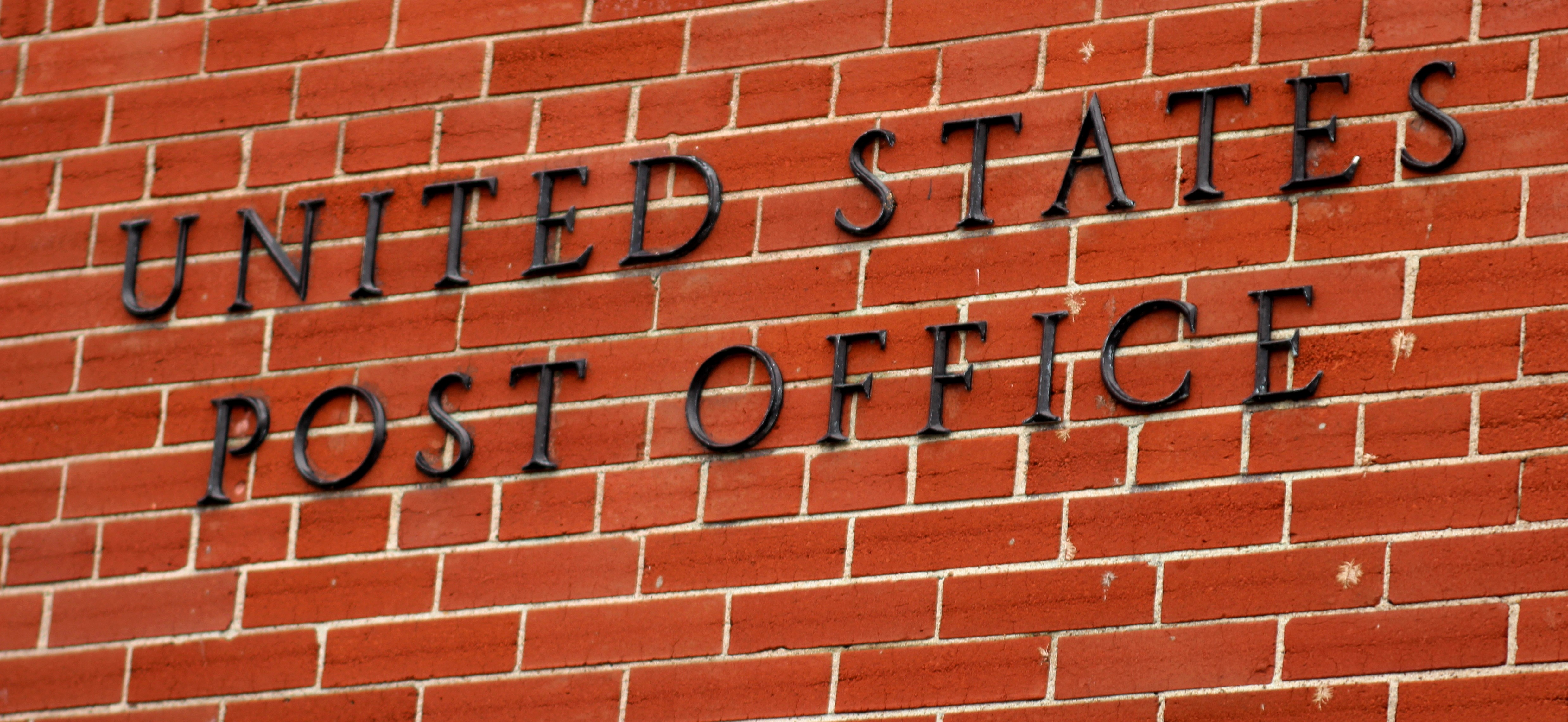 USPS Rule 608.11 and the IRS Mailbox Rule: Why Mailing Tax Documents at the Deadline Is Now Risky