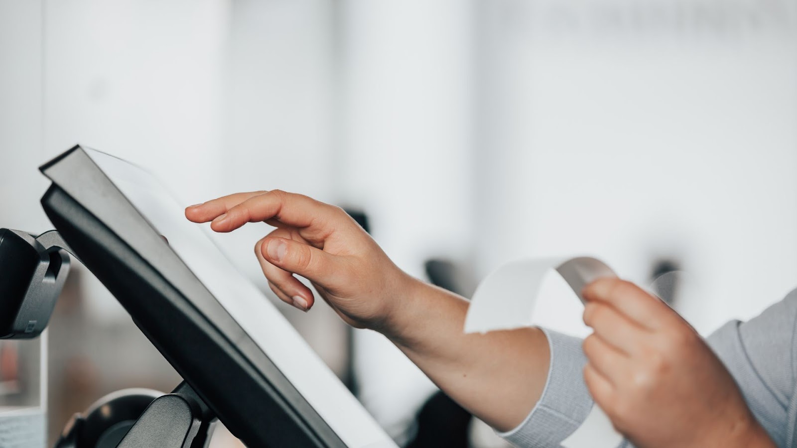 How to Choose the Right POS System for Your Restaurant