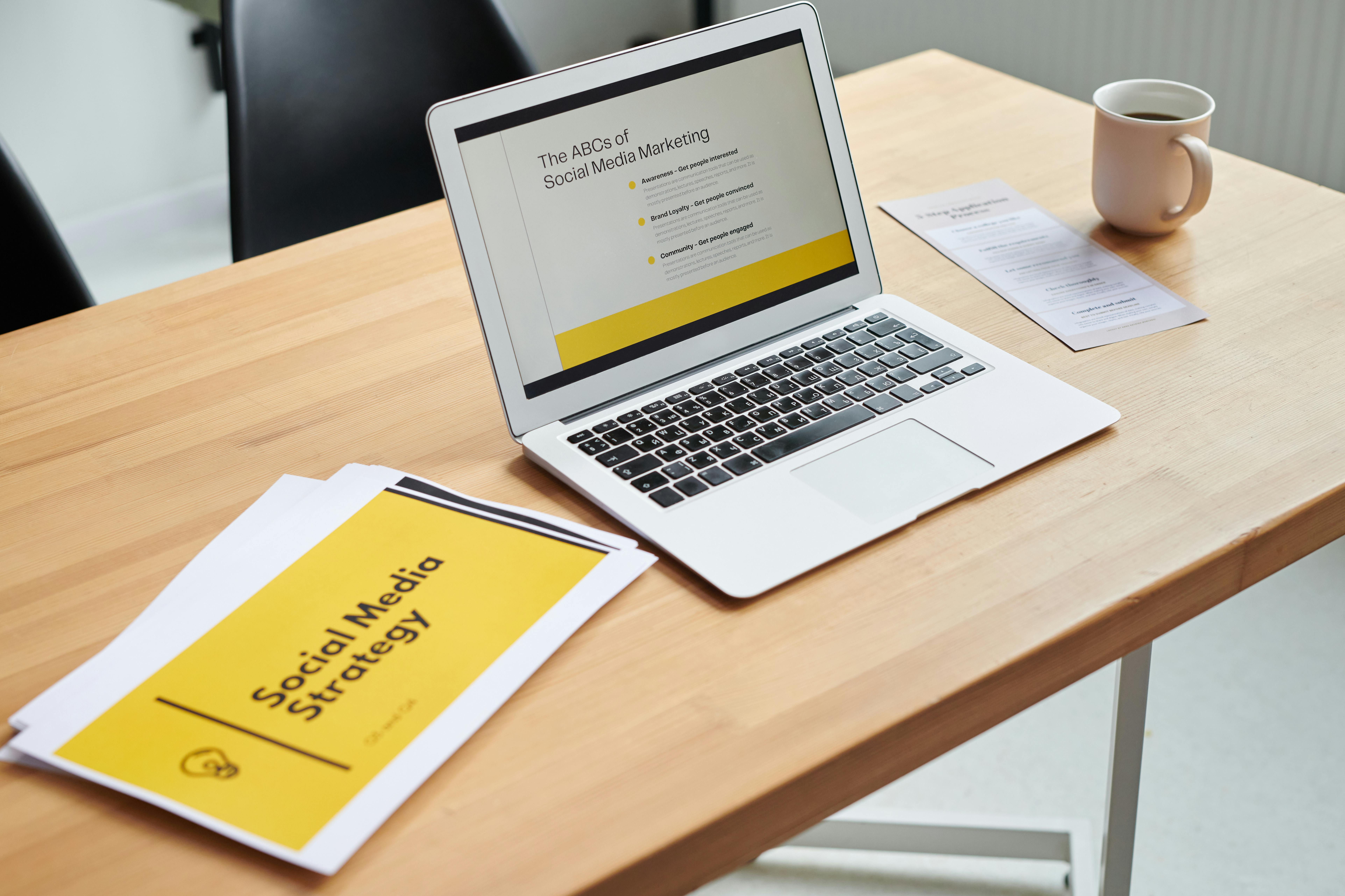 What Is a Digital Marketing Expert? (2026 Guide)