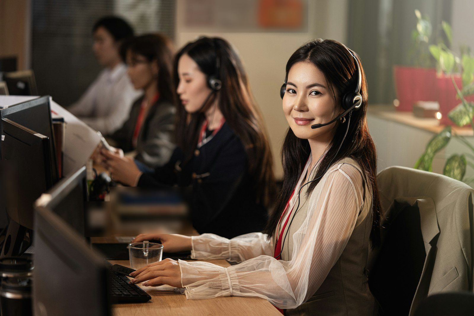 How Much Does an Answering Service Cost in 2026? Published Plans, Billing Rules and the Real Cost per Call
