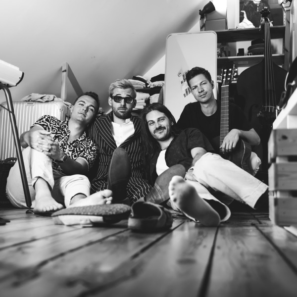 Singlecover von Leo Poldau Wohngemeinschaft