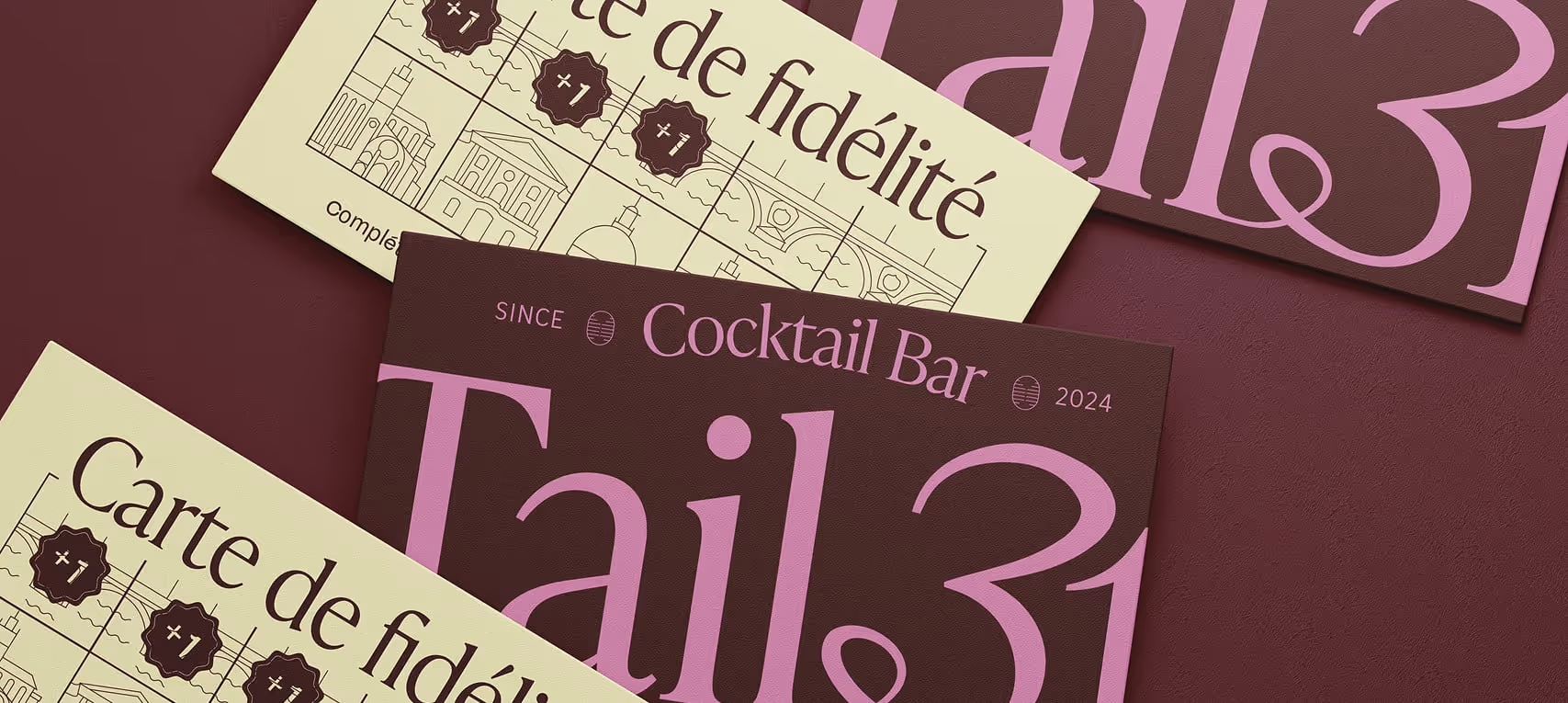 Cartes de fidélité de couleur beige avec icônes de bâtiments et carte de visite marron pour un Cocktail Bar à Toulouse nommé Tail 31.