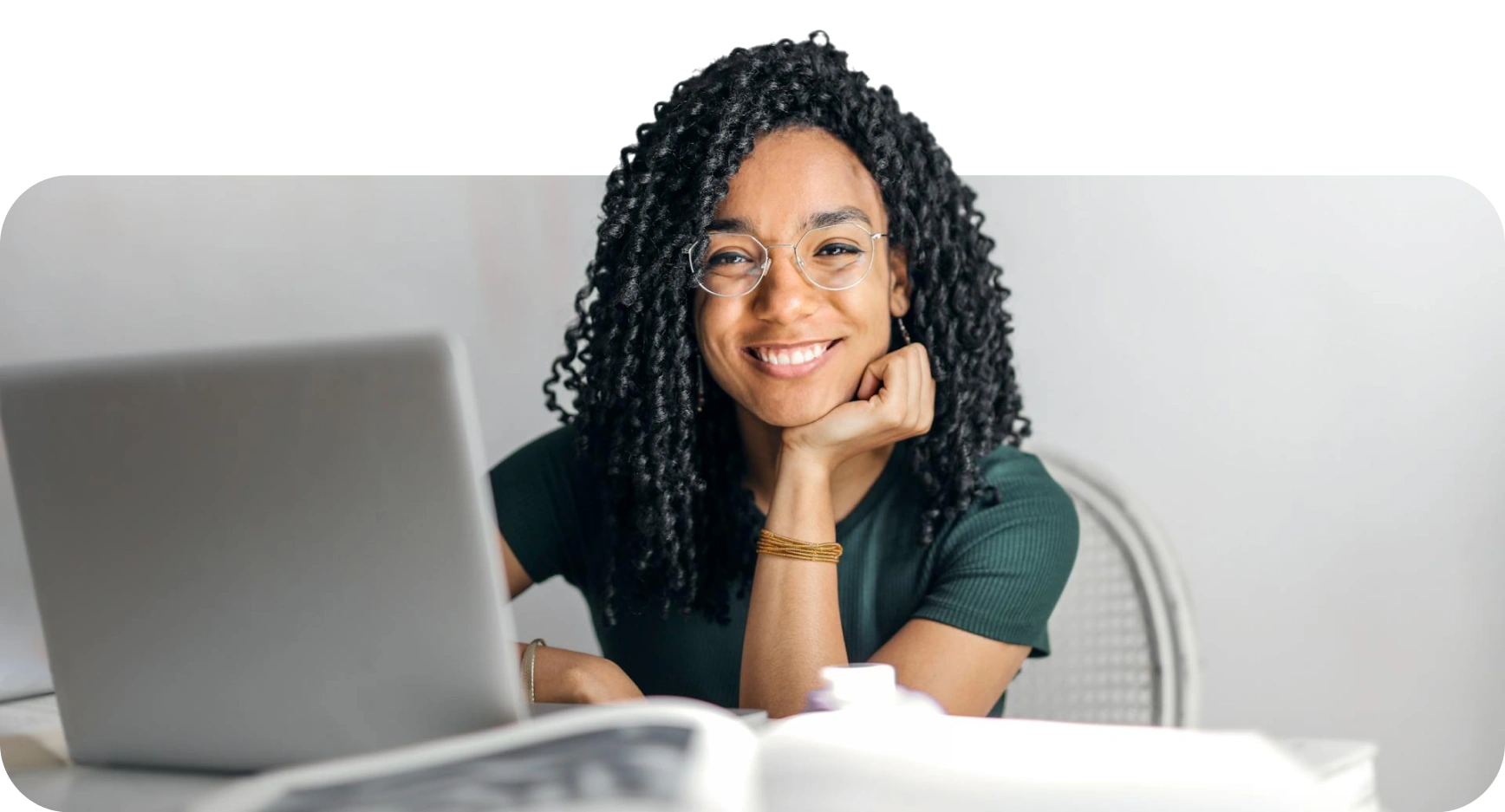 woman with laptop