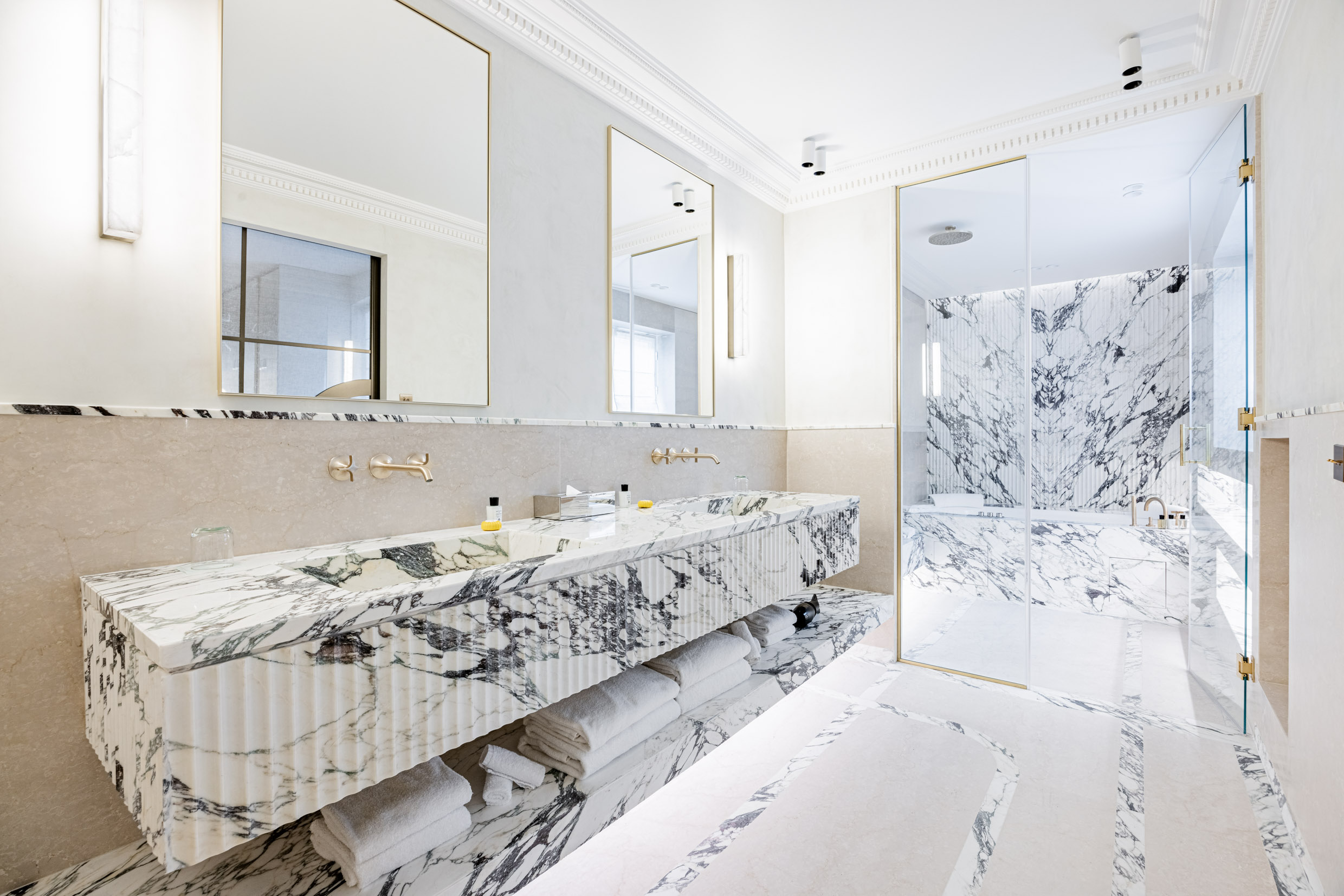 L’Appartement Courcelles bénéficie d'un emplacement idéal.