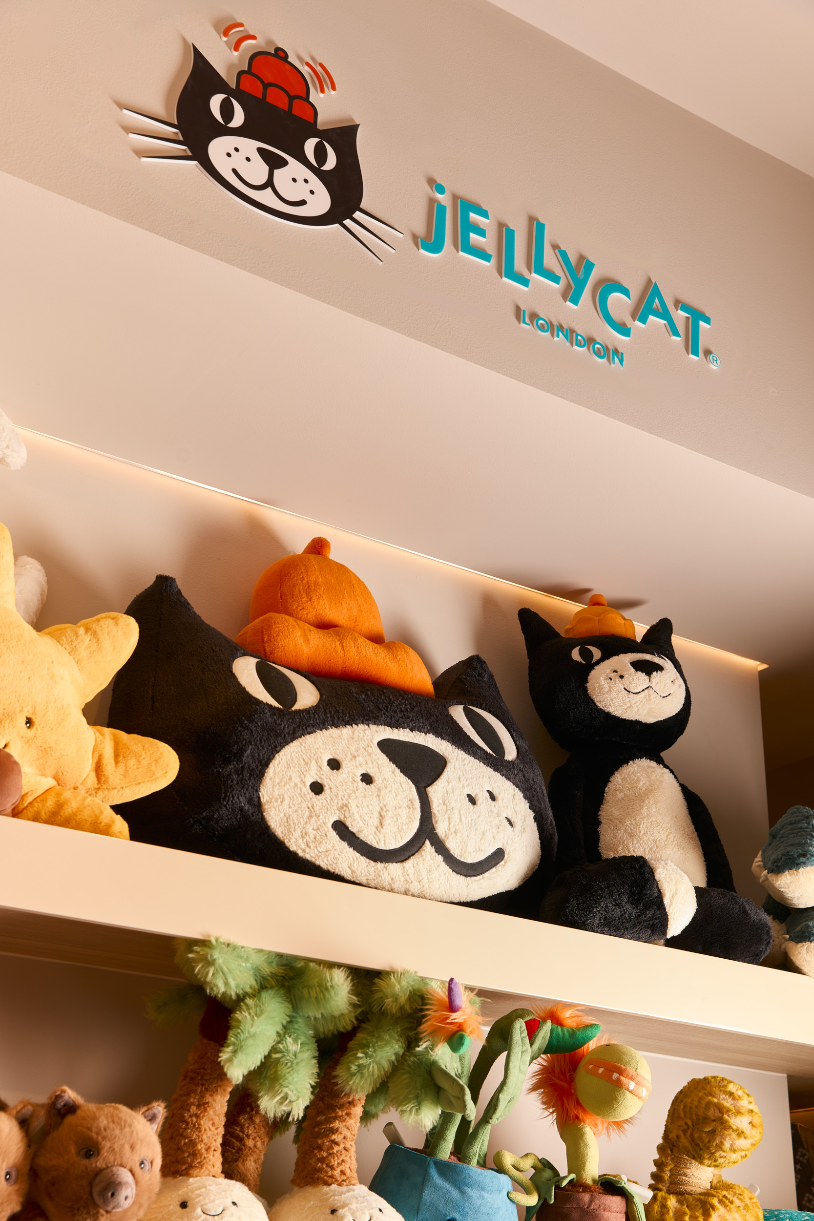 Jelly Cat London Palm Tree Sun Wallaby Plushie Toy Sign Recessed Cavity Shelving in Mooii. Photo by Michael Gazzola, Jake Roden.