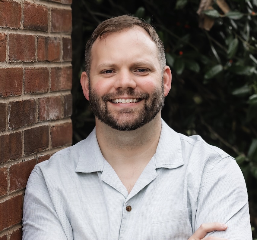 Headshot of Jake Anderson. 