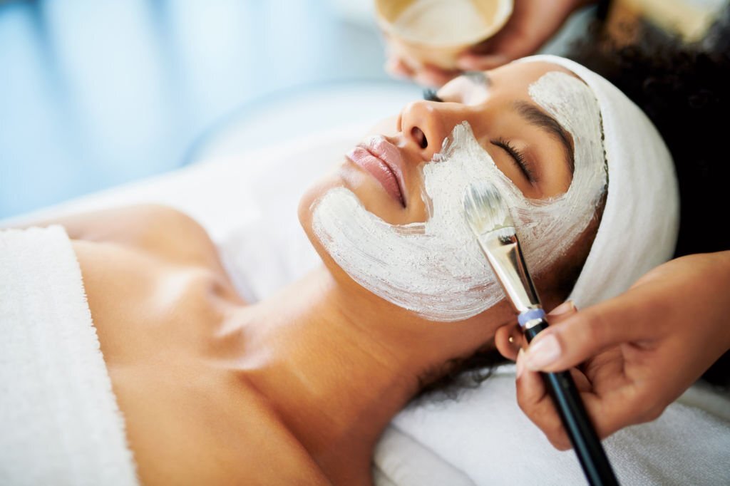 Soins visage peaux sensibles anti-rougeurs - Maison Apogée