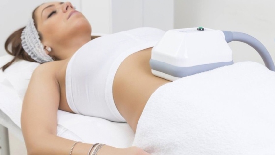 Cryolipolyse élimination graisses sans chirurgie - Maison Apogée