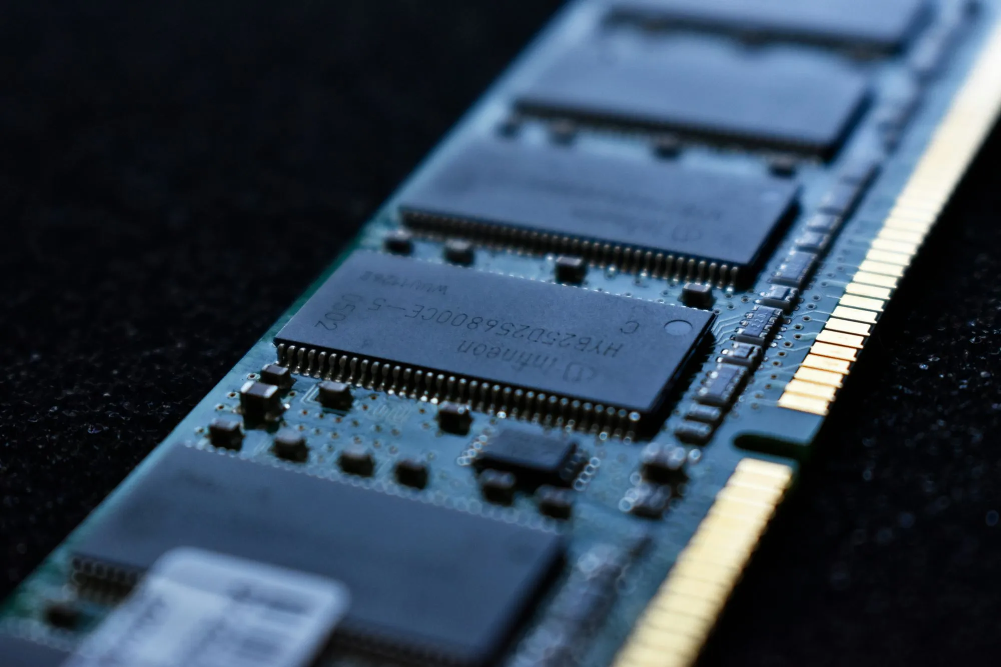 PCB Prototype Assembly Services UK