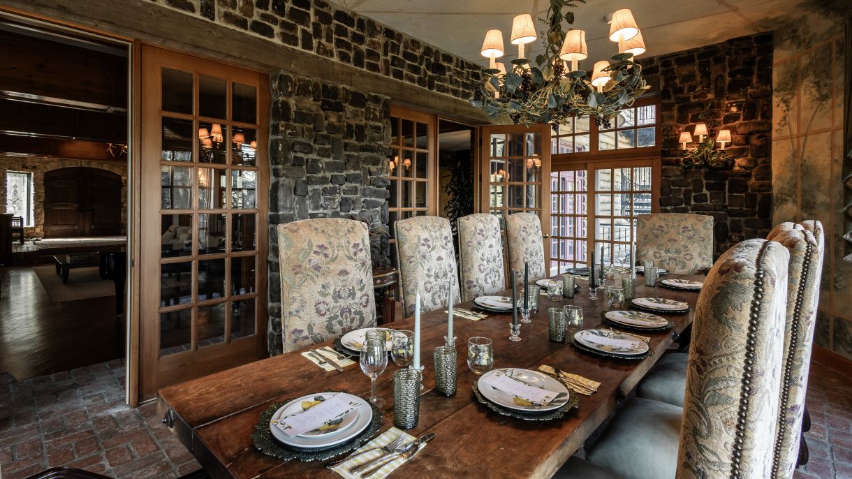 How to Plan an Executive Retreat: Agenda, Venue, and Must-Haves