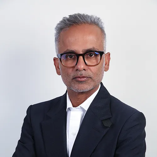 Headshot of Sayan Navaratnam