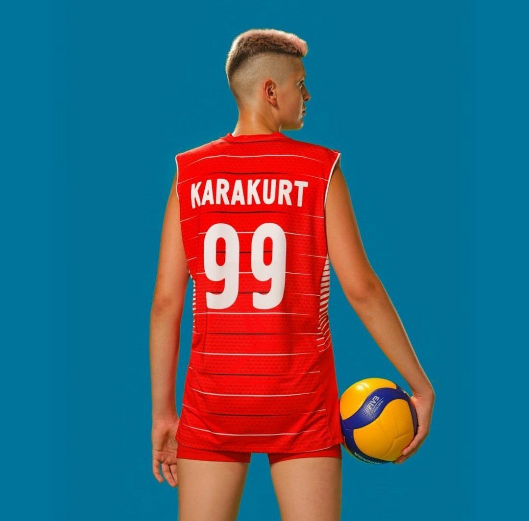 ebrar karakurt