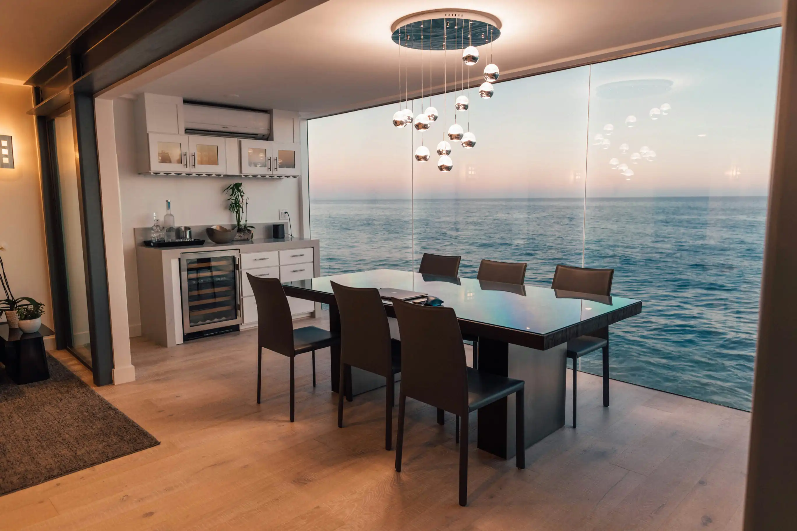 Airbnb Manager Setup Fees: A Guide to Costs & Transparency