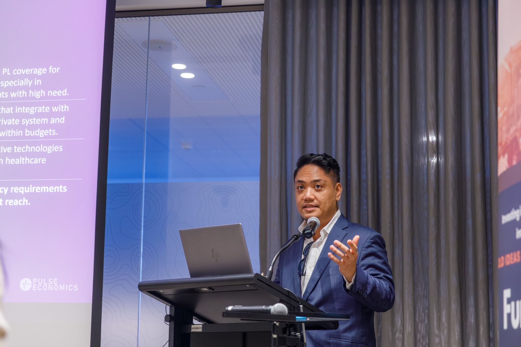 Roy Ramiscal presenting on reimbursement at the 2026 Innovate Medtech Masterclasses