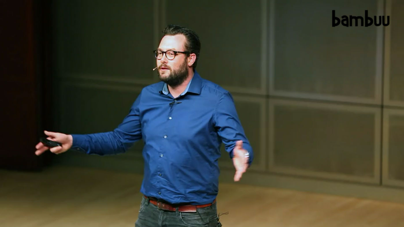 De weg van en naar deelnemers (video)