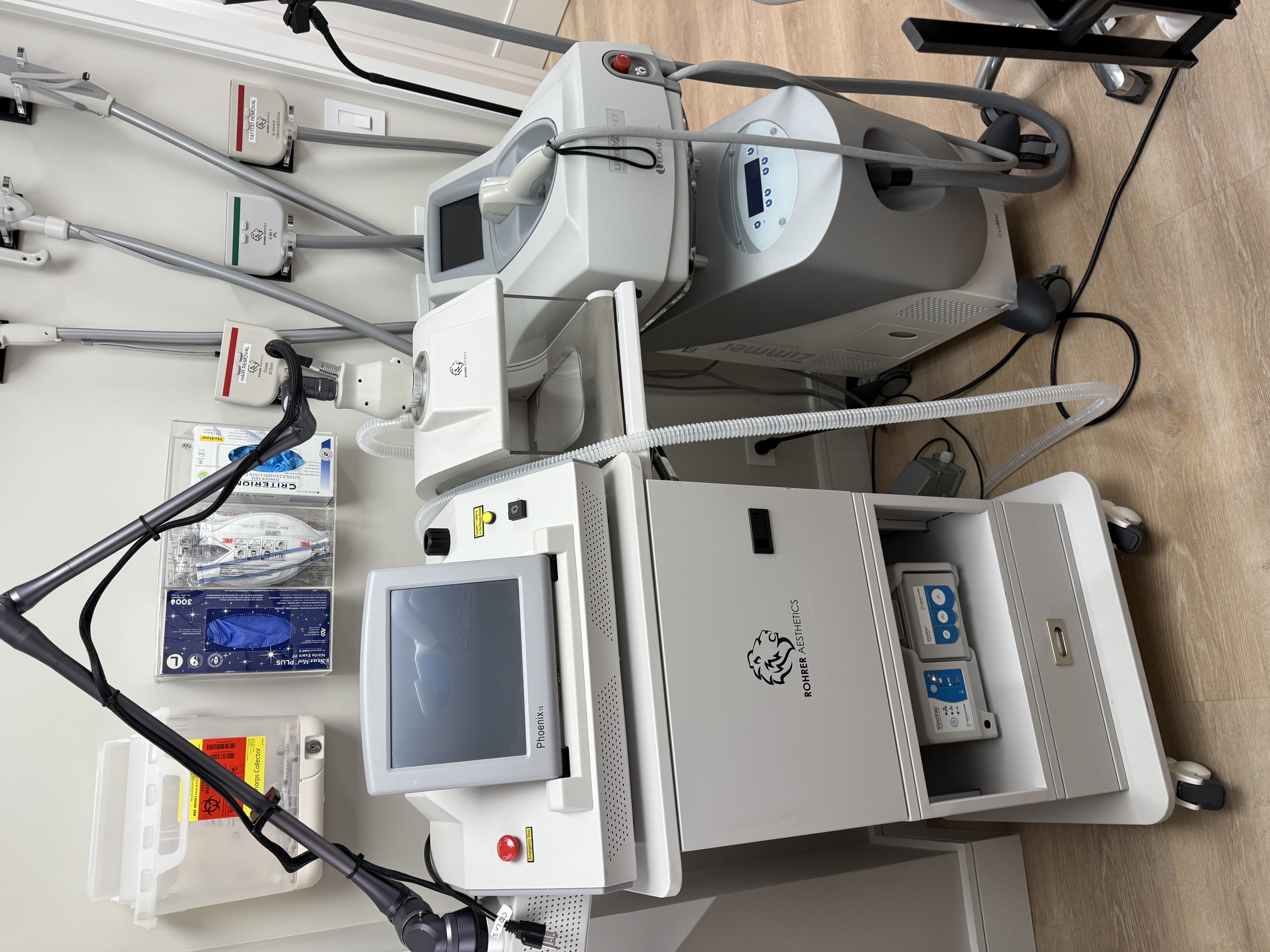 Treatment room with a laser skin rejuvenation chair and equipment