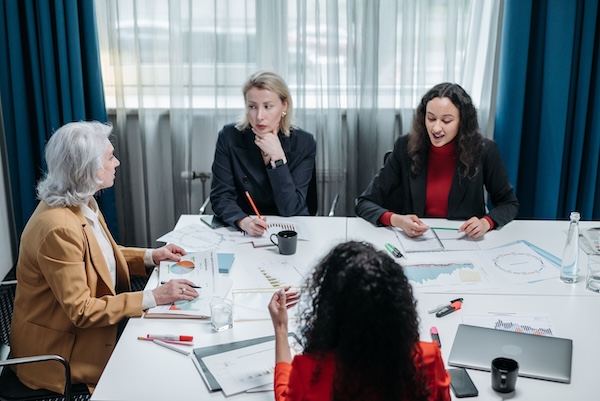 Interim executive leading a full-time engagement through a business transition