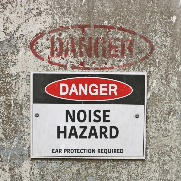 Noise Hazard warning sign