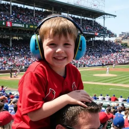 kids wearing earmuff