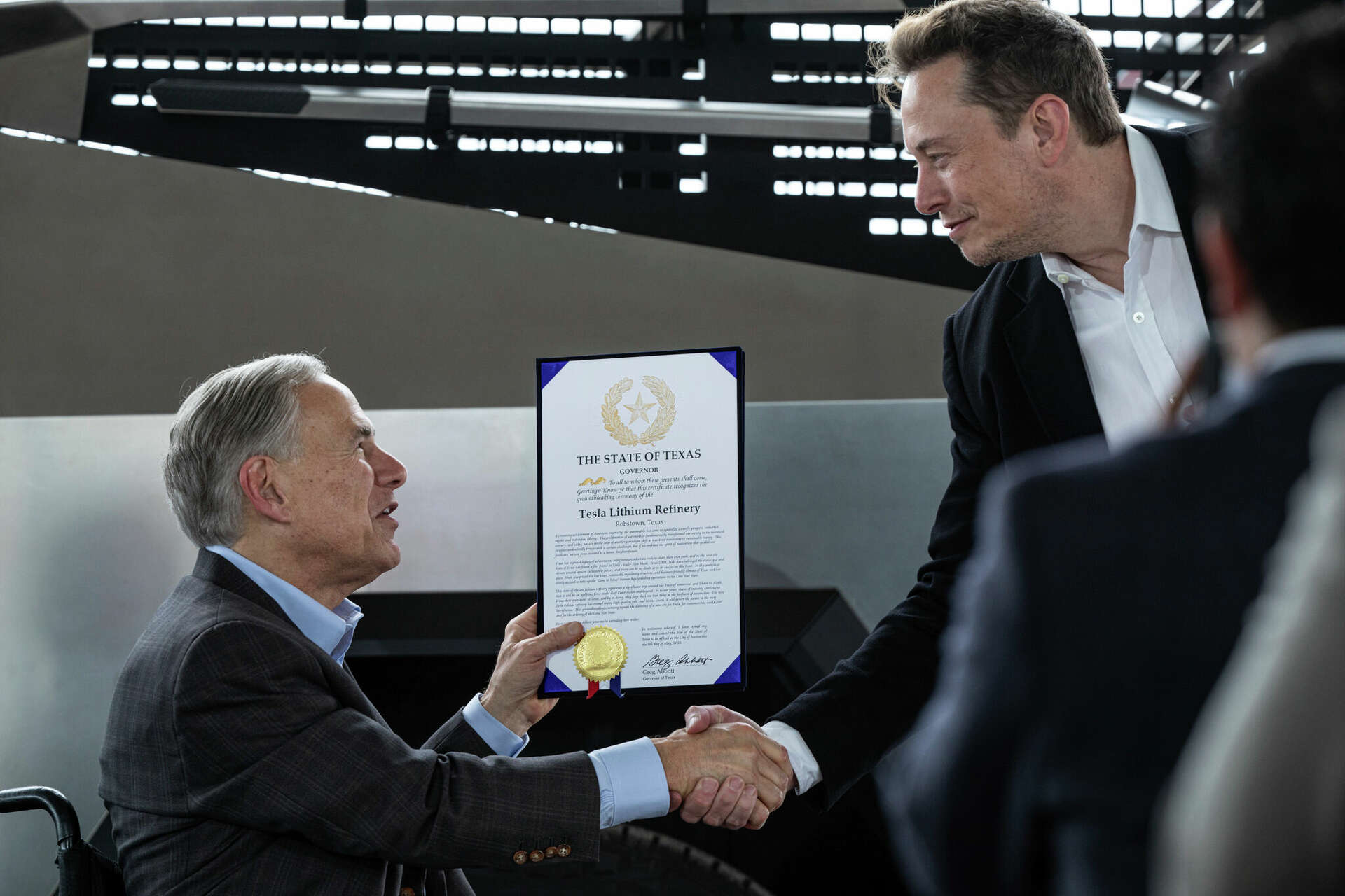 Abbott and Musk Email Dispute: Analyzing Texas' Fight for Transparency in Government Communications