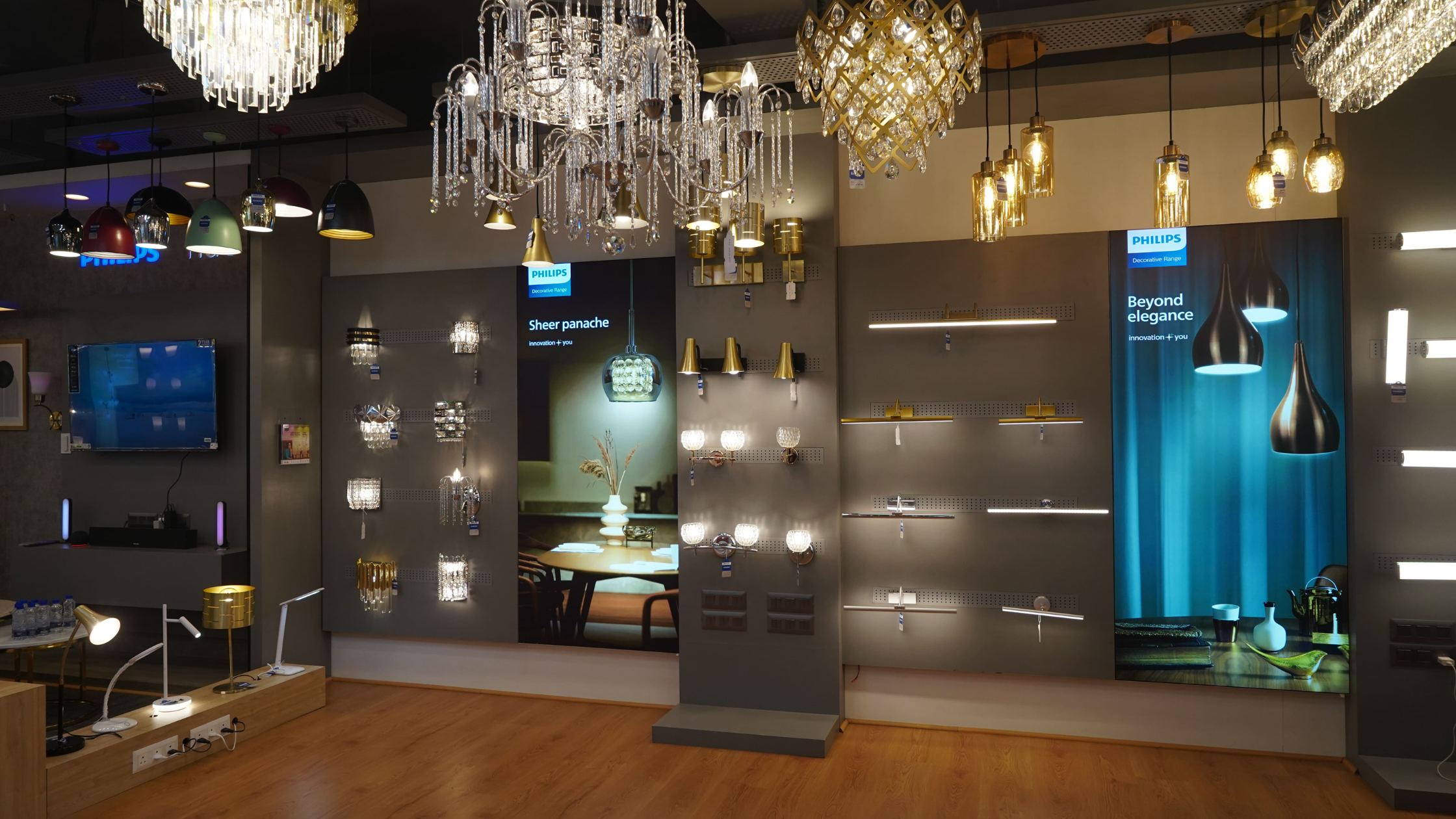 Philips Launches Smart Lighting Hub with Advanced Motion Detection and Energy-Saving Solutions