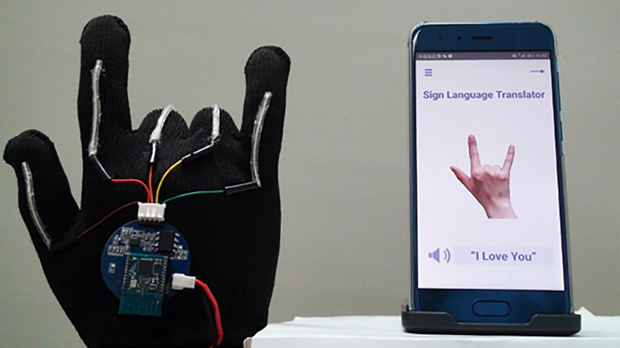Revolutionary Wearable AI Device Transforms Communication for Deaf and Hearing Individuals Instantly