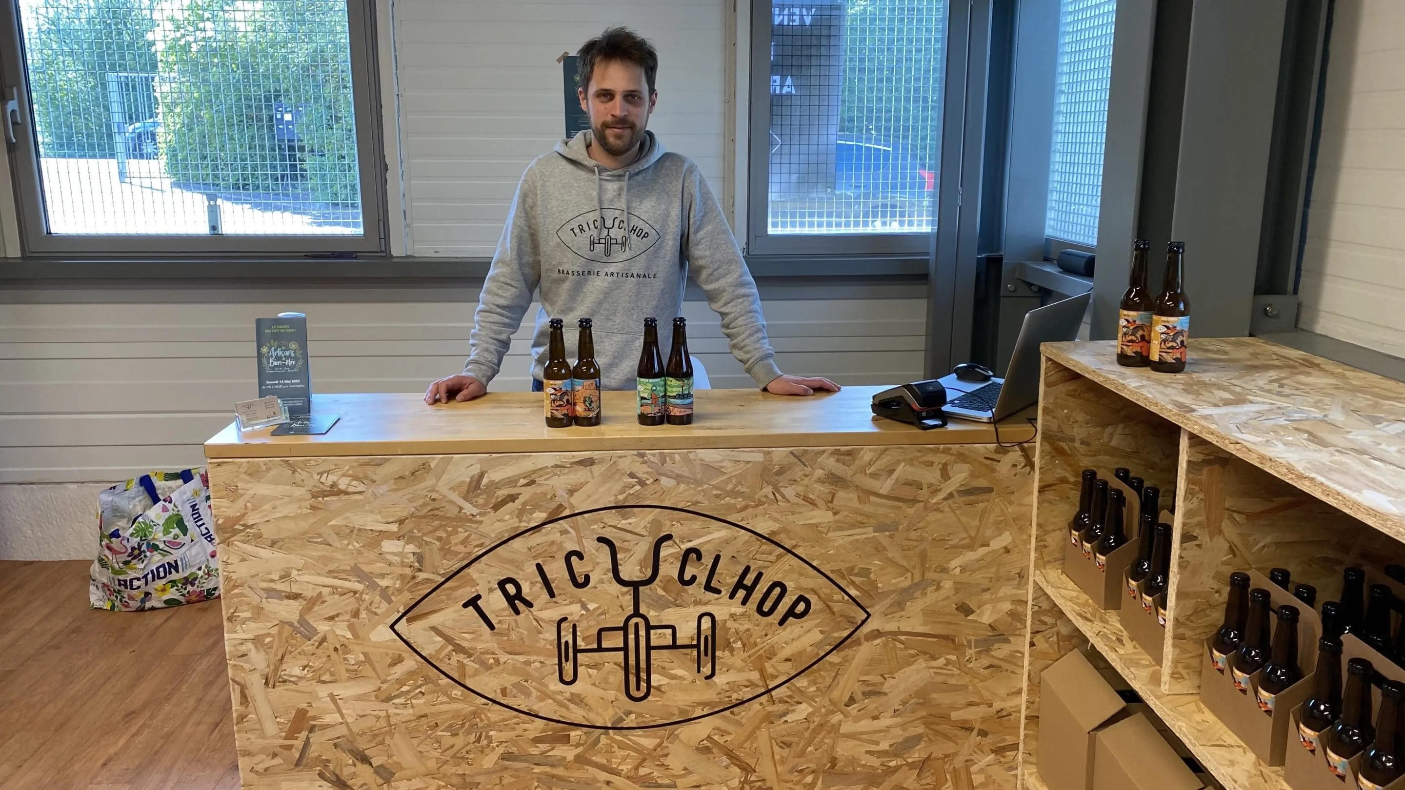 Ici à Mantes-la-Jolie : La Brasserie Tricyclhop - What's up Mantes