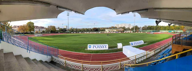 Stade Léo-Lagrange, Poissy • OStadium.com