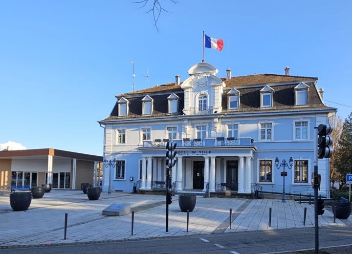 Mairie de Cernay-la-Ville - Photo : site internet Cernay-la-Ville
