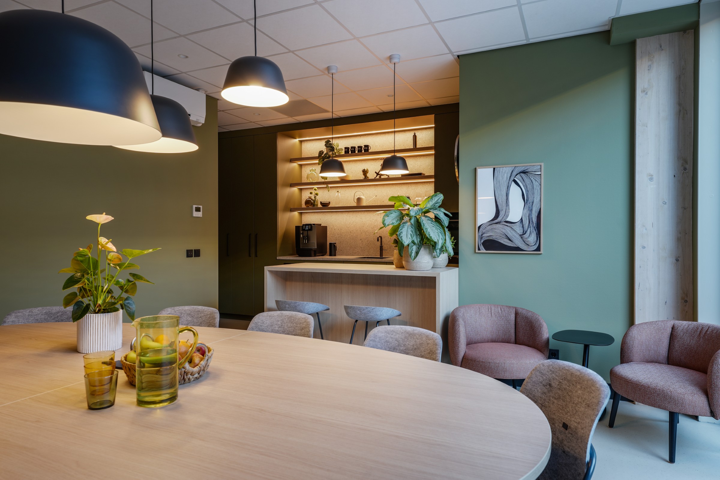 Een foto van de teamkamer in Wapenveld