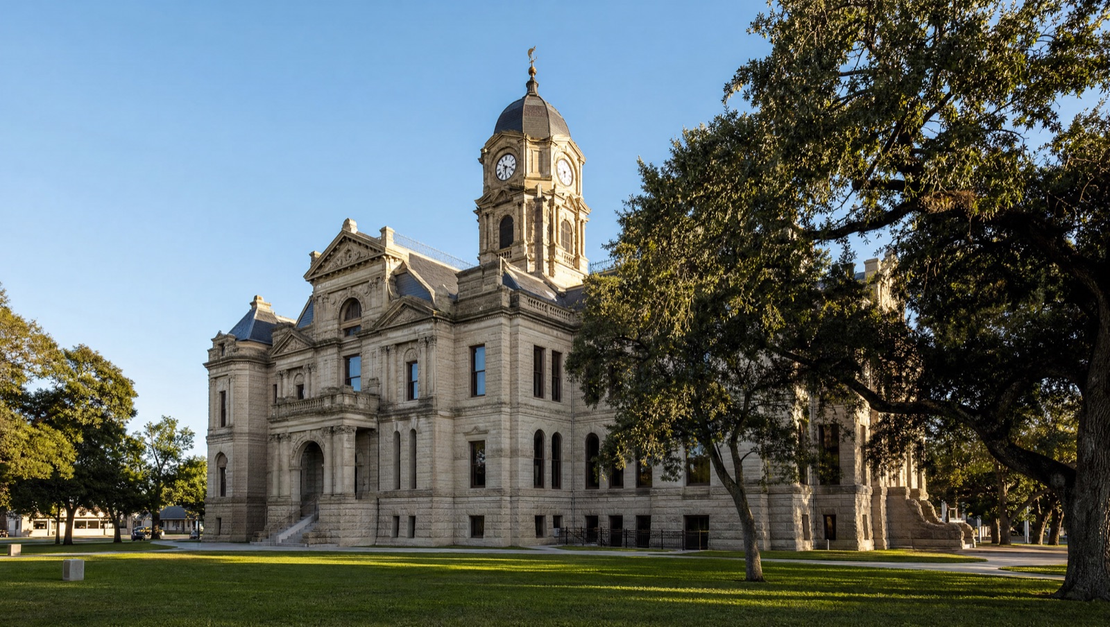 Texas changed its eviction laws in 2026. Here's the current step-by-step process — notice requirements, court filing, SB 38 updates, and what landlords most often get wrong.