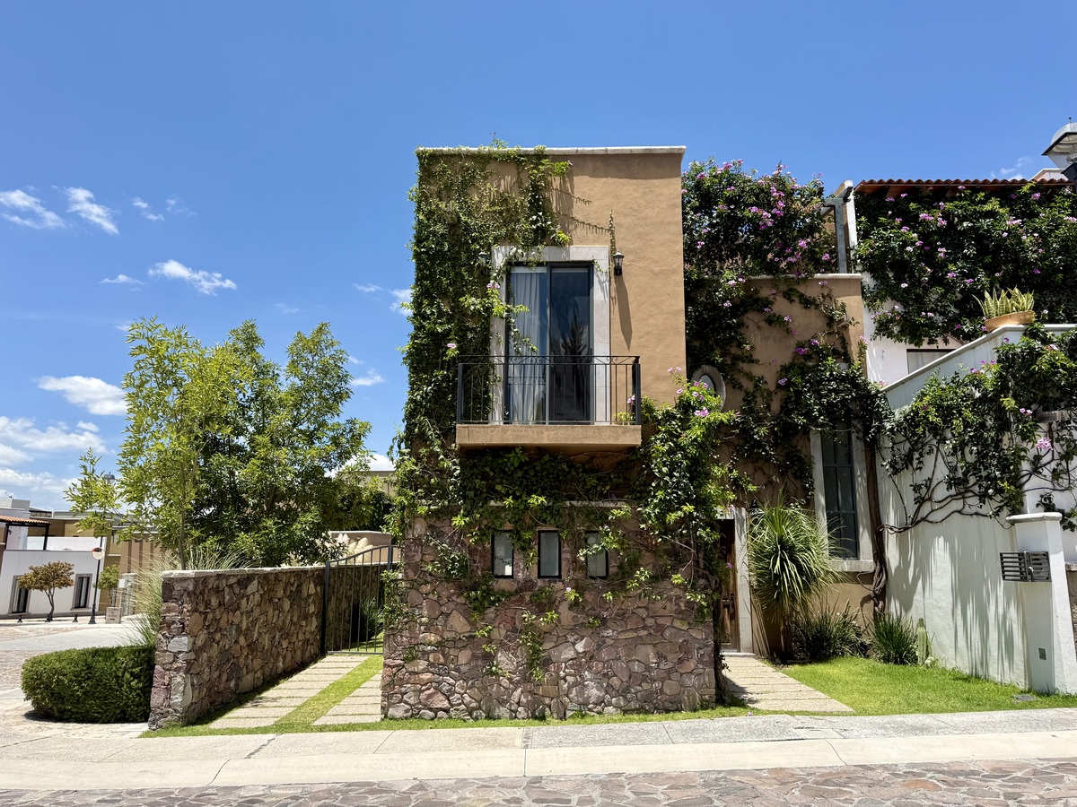 RENTA CASA SR15 TIERRADENTRO - imagen principal