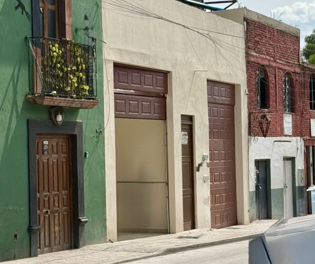 property feature image