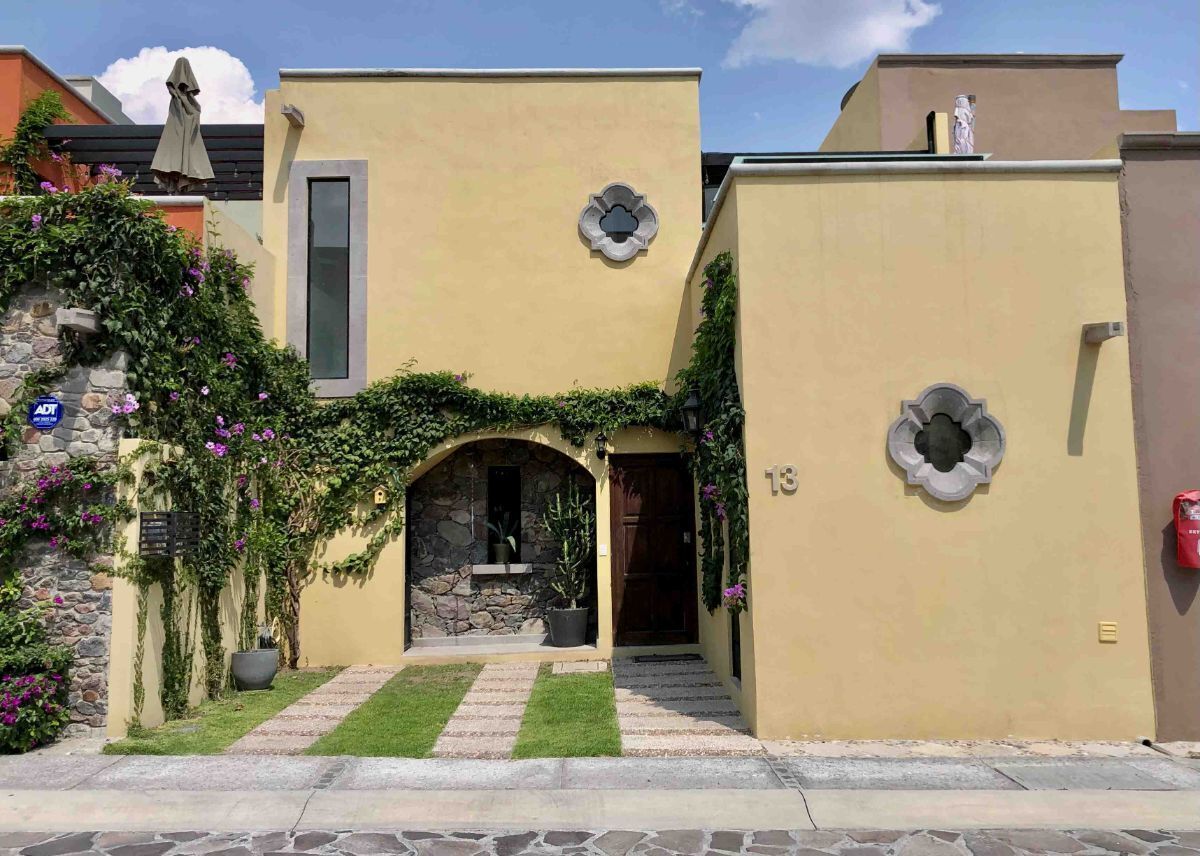 property feature image