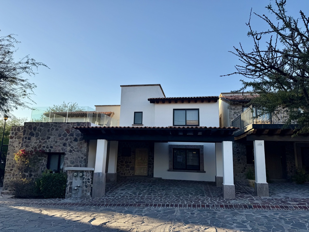 property feature image