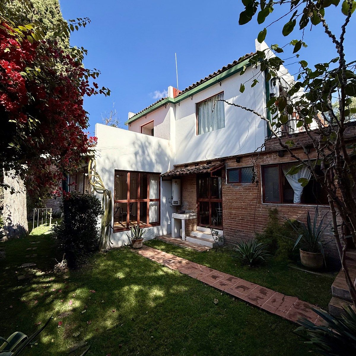RENTA DE CASA 2 EN EL CENTRO - imagen principal