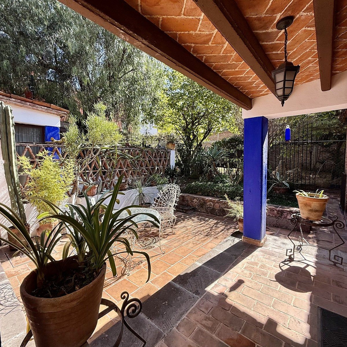 RENTA DE CASA EN EL CENTRO - imagen 3