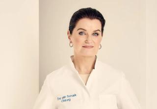 Drs. Angelique van Schaik