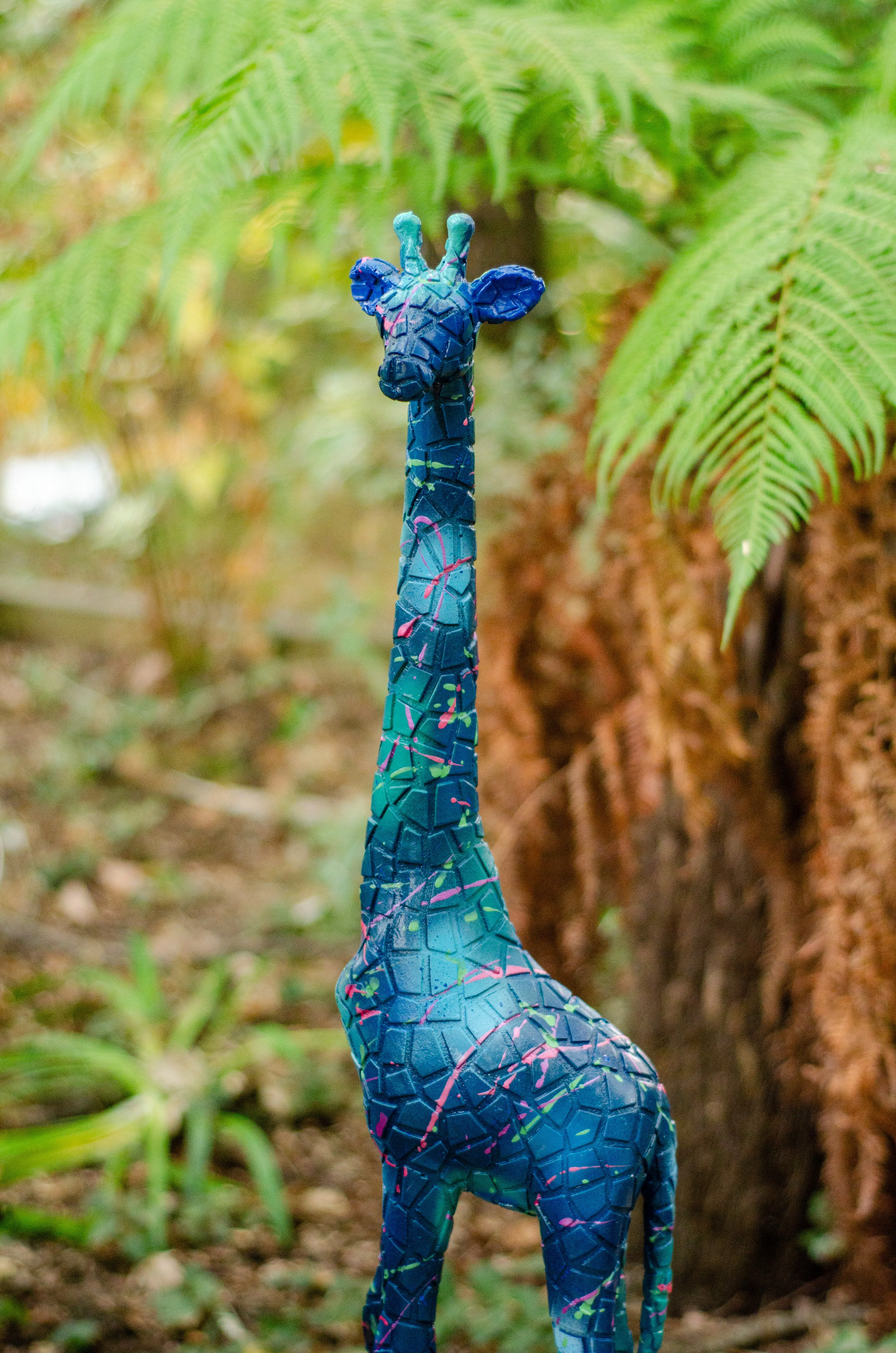 Girafe bleu