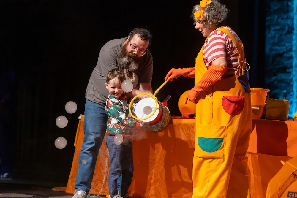 Bubbly Science with Caroline Ainslie