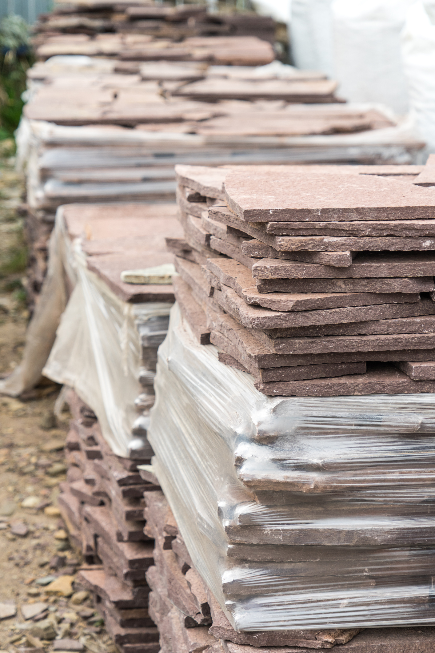 Sale of natural stone for cladding and construction